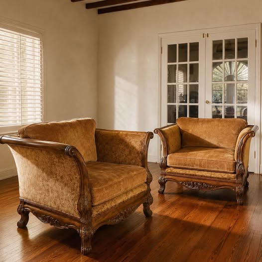Bernhardt Sofa Loveseat Set, gallery view