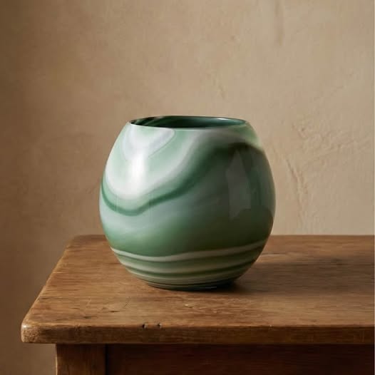 Green Glass Vase, gallery view
