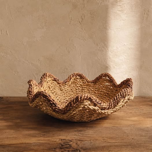 Woven Seagrass Basket, gallery view