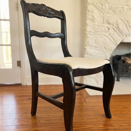 Victorian Rose Side Chair, gallery view